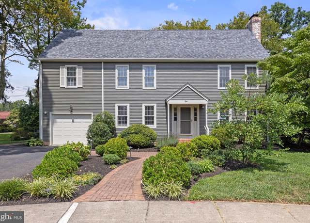 Property at 1 Circle Dr, Moorestown, NJ 08057, 3 beds, 2.5 baths