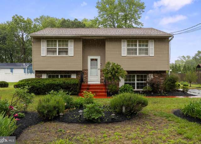 Property at 1629 Caitlin Dr, Vineland, NJ 08360, 5 beds, 2 baths