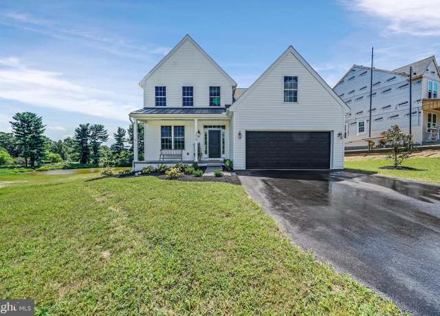 Property at 274 Beaumont Dr, Oxford, PA 19363, 4 beds, 3 baths