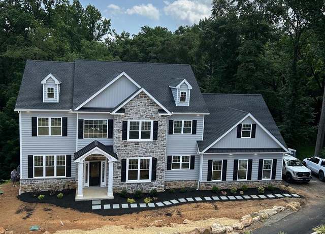 Property at 1687 O'day Ln, Garnet Valley, PA 19060, 4 beds, 2.5 baths
