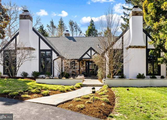 Property at 140 Old Gulph Rd, Wynnewood, PA 19096, 4 beds, 2.5 baths