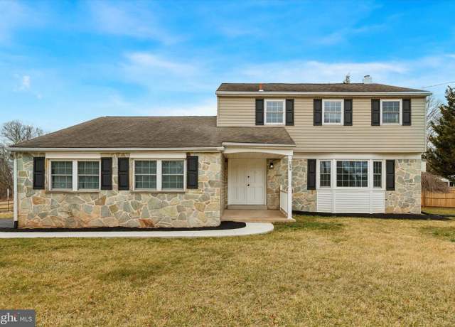 Property at 1896 S Valley Forge Rd, Lansdale, PA 19446, 4 beds, 2.5 baths