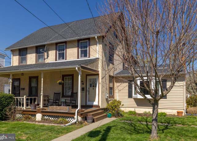 Property at 21 Weiss Ave, Flourtown, PA 19031, 3 beds, 1.5 baths