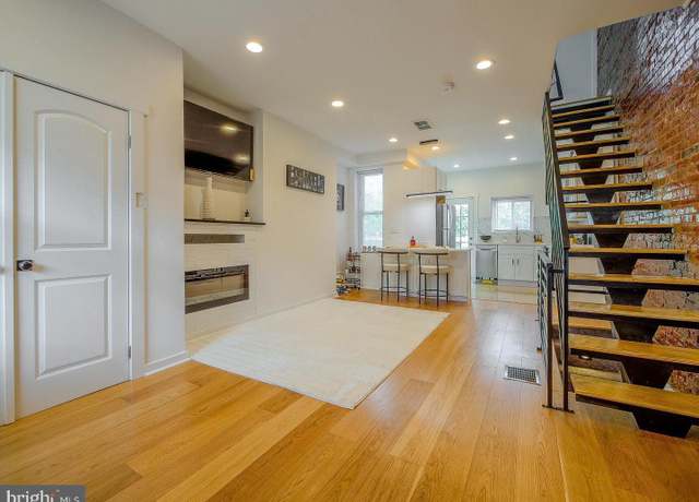 Property at 913 S Yewdall St, Philadelphia, PA 19143, 3 beds, 2 baths