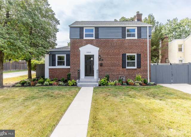 Property at 3300 6th St S, Arlington, VA 22204, 3 beds, 3 baths