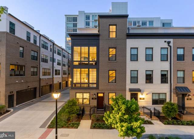Property at 215 Montgomery St, Alexandria, VA 22314, 3 beds, 4 baths