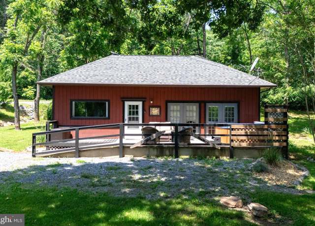Property at 123 Fishermans Ln, Luray, VA 22835, 3 beds, 1.5 baths