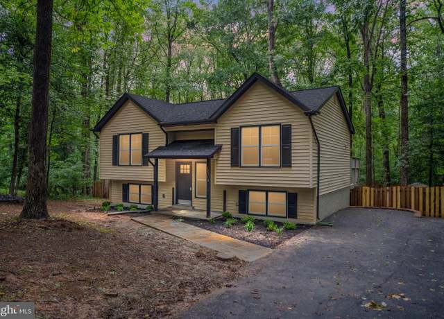 Property at 12719 Pickett Ct, Spotsylvania, VA 22551, 4 beds, 2 baths