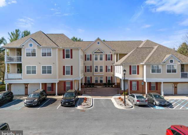 Property at 5001 Hollington Dr #301, Owings Mills, MD 21117, 2 beds, 2 baths