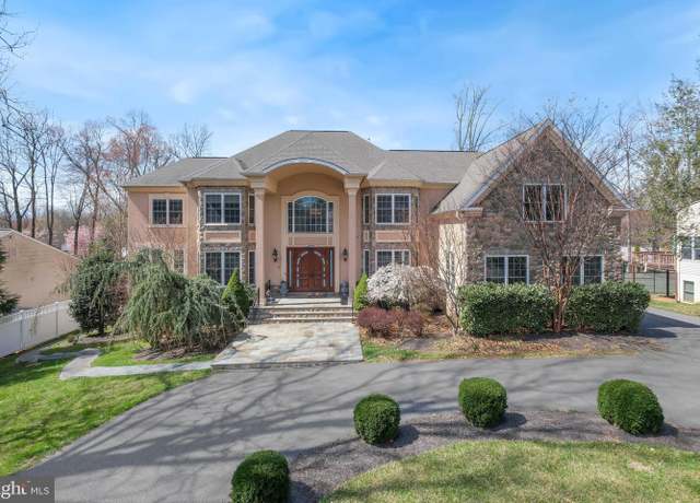 Property at 11564 W Hill Dr, Rockville, MD 20852, 6 beds, 6.5 baths