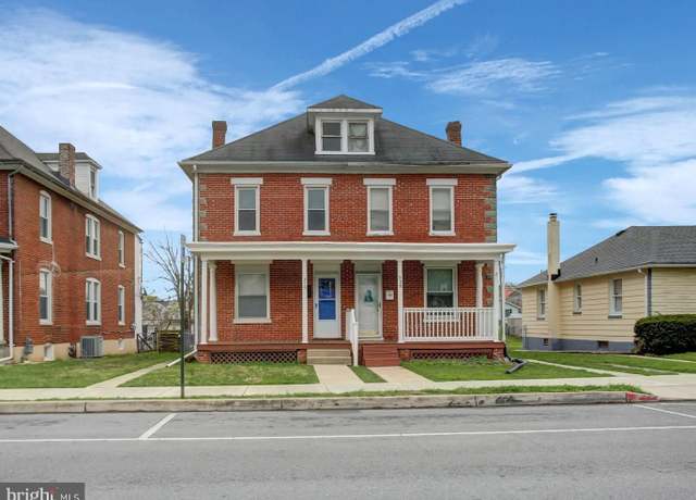 Property at 310 West Side Ave, Hagerstown, MD 21740, 3 beds, 1 bath