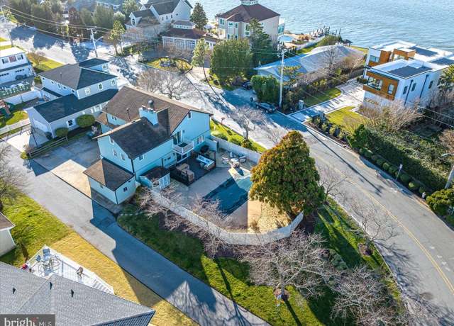 Property at 1533 Teal Dr, Ocean City, MD 21842, 5 beds, 4 baths