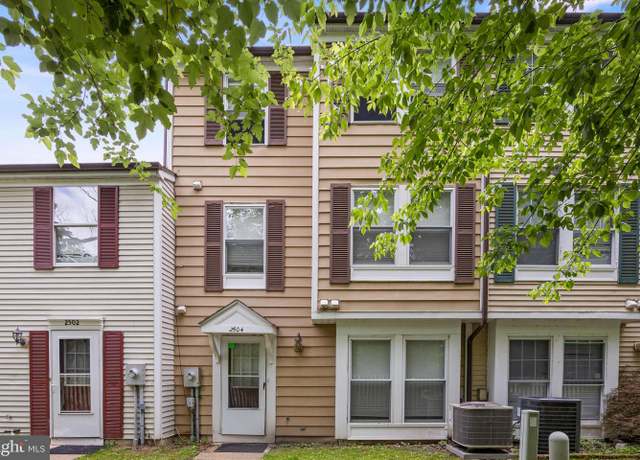 Property at 2504 Greenwood Dr, Lindenwold, NJ 08021, 3 beds, 2.5 baths