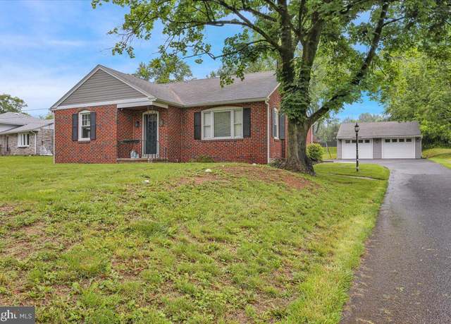 Property at 1357 Manatawny Dr, Pottstown, PA 19464, 3 beds, 1 bath