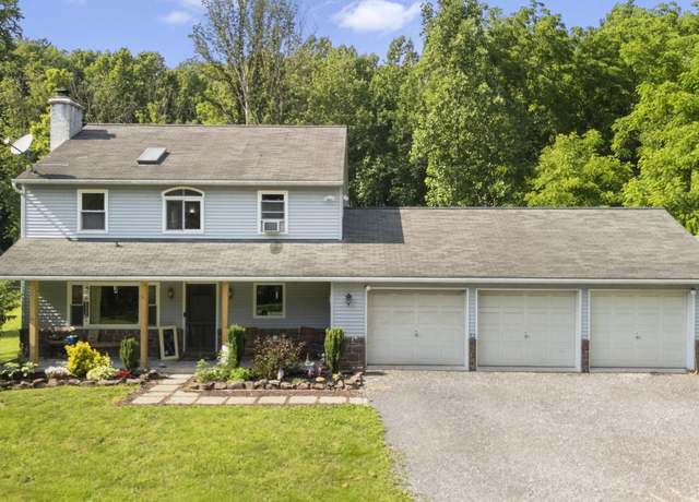 Property at 449 Westley Rd, Mohnton, PA 19540, 3 beds, 1.5 baths