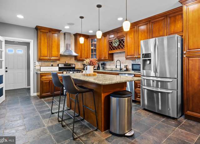 Property at 335 Penn St, Bristol, PA 19007, 4 beds, 1.5 baths