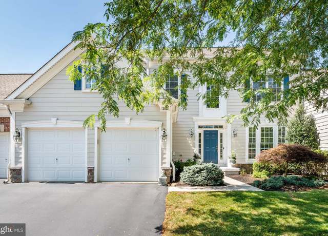 Property at 302 Arthur Ct, Newtown Square, PA 19073, 4 beds, 3.5 baths