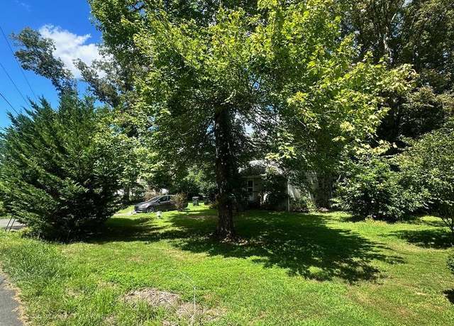 Property at 11904 Washington St, Fairfax, VA 22030