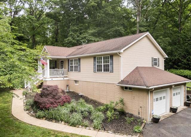 Property at 152 Bob White Dr, Harpers Ferry, WV 25425, 4 beds, 3 baths