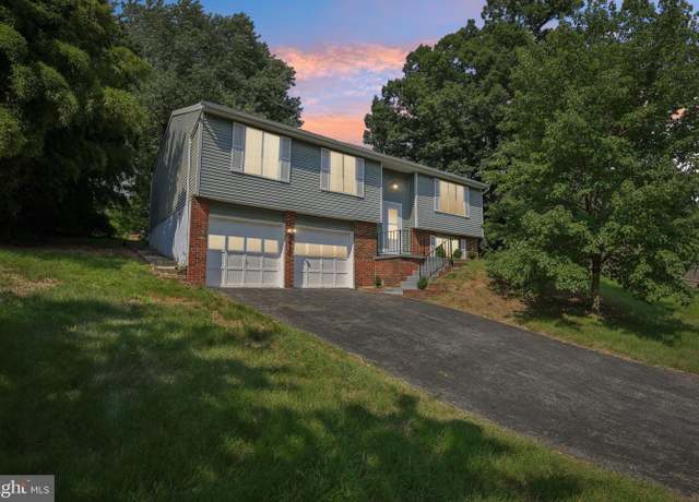 Property at 8610 Tupelo Ave, Laurel, MD 20708, 3 beds, 2.5 baths