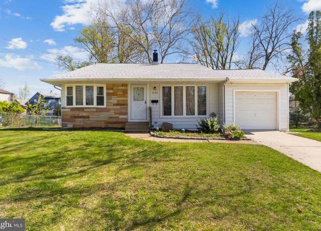 Property at 1602 N Bowling Green Dr, Cherry Hill, NJ 08003, 3 beds, 2 baths