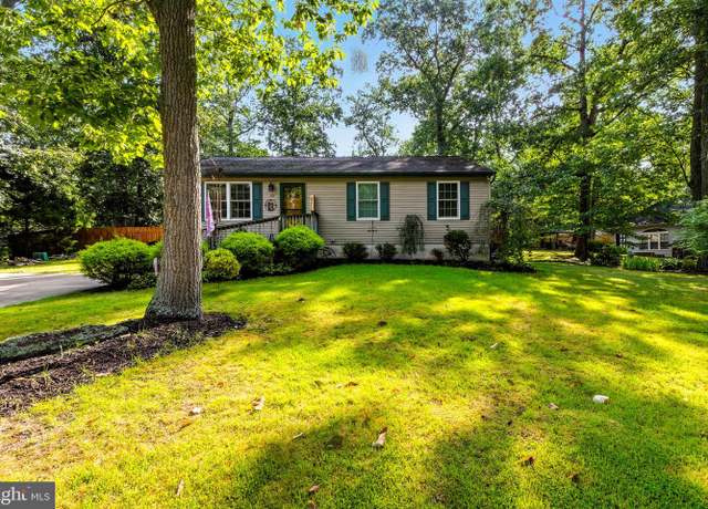 Property at 30 Cedar Hill Dr, Sicklerville, NJ 08081, 3 beds, 1 bath