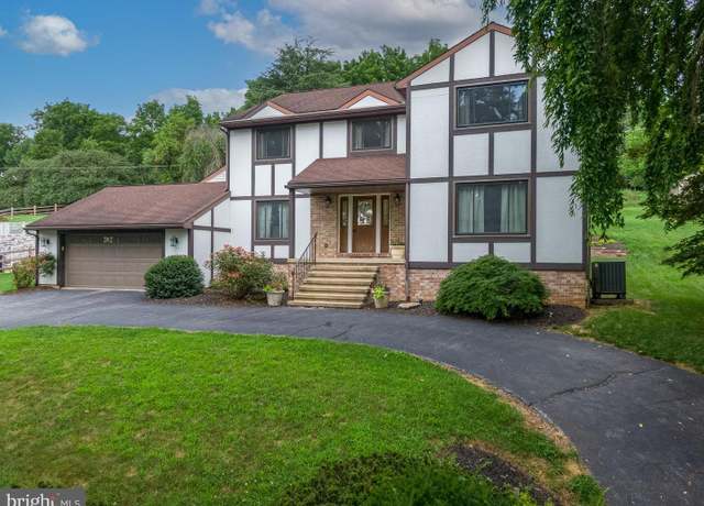 Property at 1841 Lincoln Ave, Reading, PA 19610, 5 beds, 3 baths