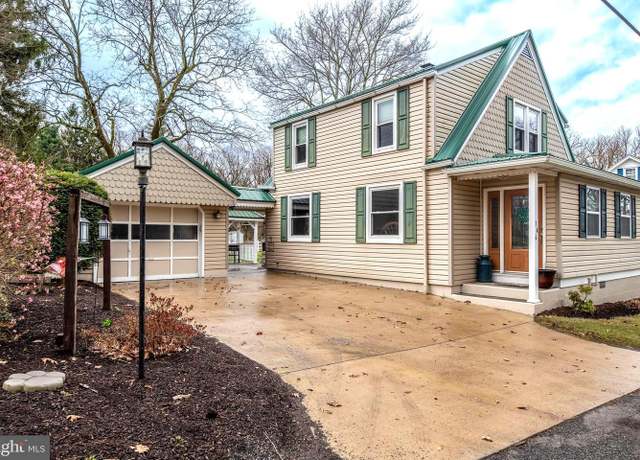 Property at 146 Ponderosa Dr, Sandy Ridge, PA 16677, 2 beds, 1.5 baths