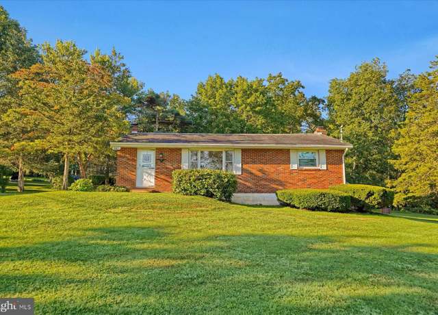 Property at 147 Ross St, Pennsylvania Furnace, PA 16865, 3 beds, 1 bath