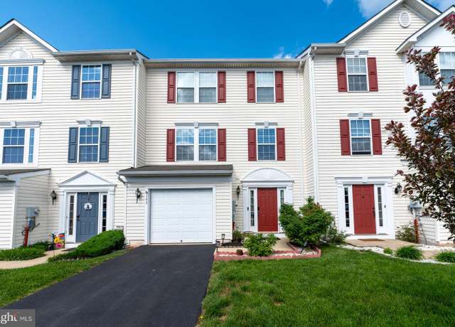 Property at 193 S Savanna Dr, Pottstown, PA 19465, 4 beds, 2.5 baths