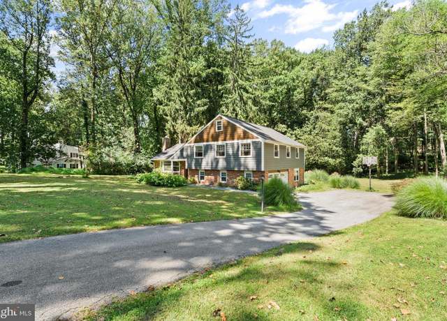 Property at 105 S Fairville Rd, Chadds Ford, PA 19317, 4 beds, 2.5 baths