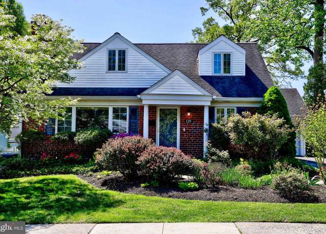 Property at 129 Lee Cir, Bryn Mawr, PA 19010, 4 beds, 4 baths