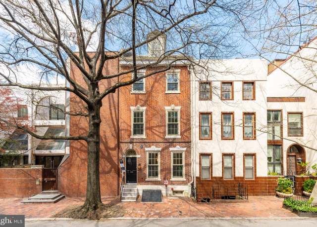 Property at 635 Pine St, Philadelphia, PA 19106, 5 beds, 5 baths