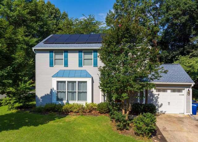 Property at 1233 Cooper Station Rd, Herndon, VA 20170, 4 beds, 2.5 baths