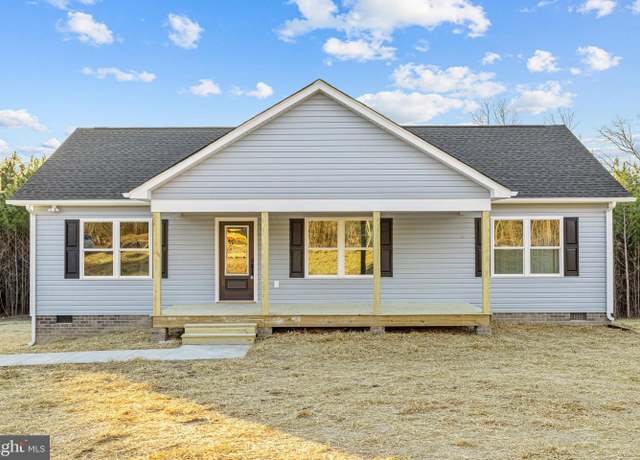 Property at 3318 The Falls Rd, Crewe, VA 23930, 3 beds, 2 baths