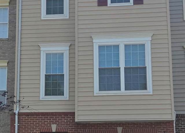 Property at 13044 Terminal Way, Woodbridge, VA 22193, 2 beds, 2.5 baths