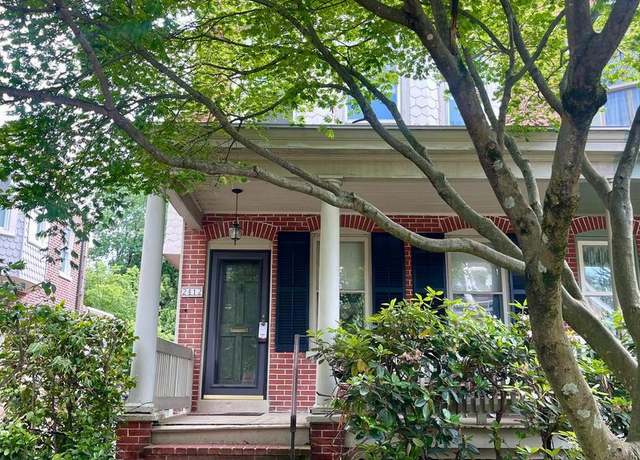 Property at 2412 W 18th St, Wilmington, DE 19806, 3 beds, 1.5 baths