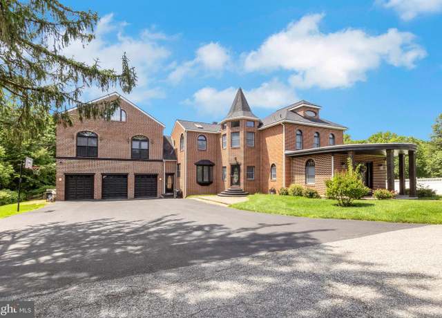 Property at 4100 Lancaster Pike, Wilmington, DE 19805, 6 beds, 3.5 baths
