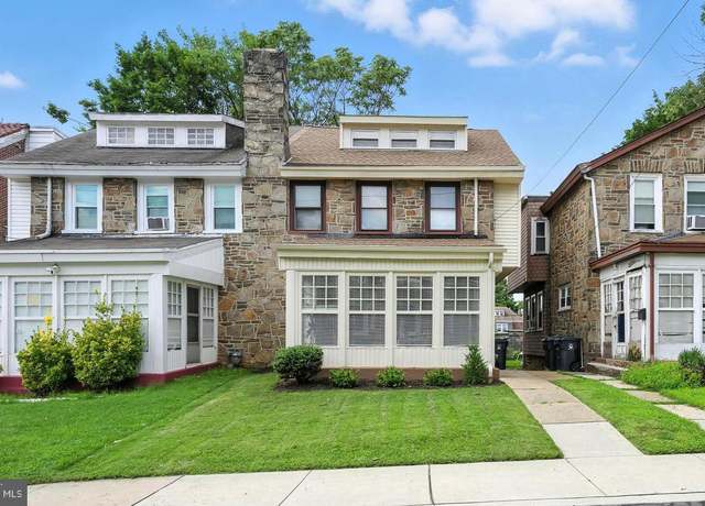 Property at 214 W Twenty First St, Wilmington, DE 19802, 3 beds, 1.5 baths