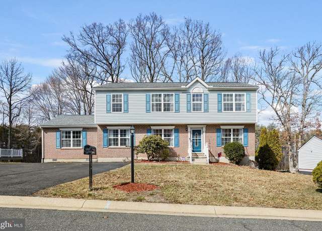 Property at 102 Independence Dr, Elkton, MD 21921, 5 beds, 3.5 baths