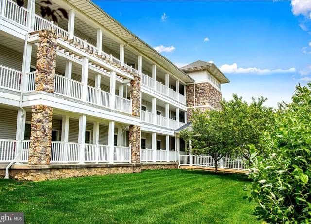 Property at 231 Roundhouse Dr Unit 2J, Perryville, MD 21903, 3 beds, 2 baths