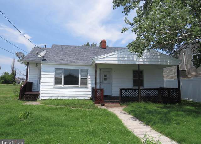 Property at 208 Cove St, Crisfield, MD 21817, 2 beds, 1 bath