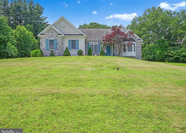Property at 2219 Morgantown Rd, Reading, PA 19607, 3 beds, 3 baths