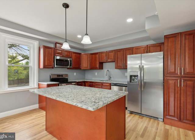 Property at 2941 Dekalb Pike, Norristown, PA 19401, 6 beds, 2 baths