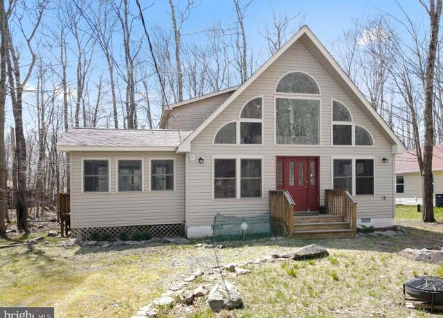 Property at 7148 Winnebago Dr, Pocono Lake, PA 18347, 3 beds, 2 baths