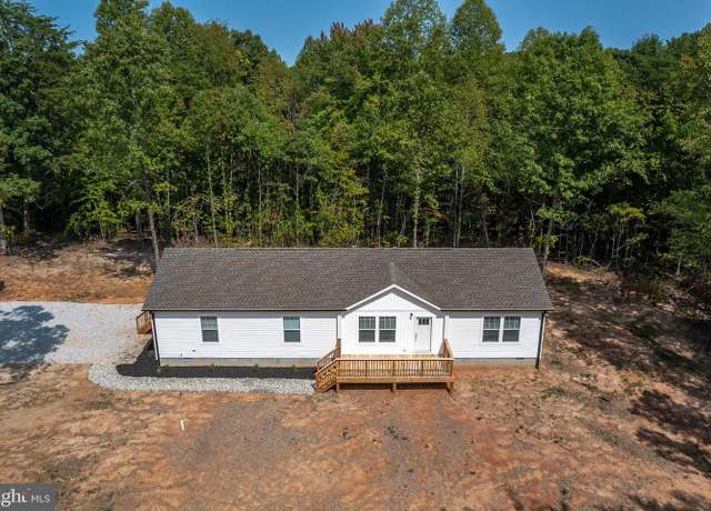 Property at 899 Union Hill Rd, Amherst, VA 24521, 3 beds, 2 baths