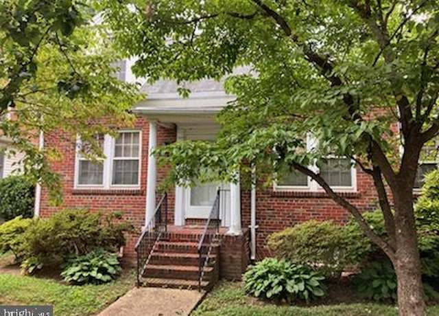 Property at 102 E Monroe Ave, Alexandria, VA 22301, 2 beds, 1 bath