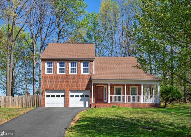 Property at 8217 Bayberry Ridge Rd, Fairfax Station, VA 22039, 4 beds, 3.5 baths