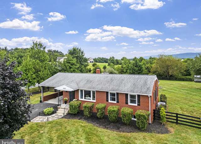 Property at 11833 Purcell Rd, Lovettsville, VA 20180, 3 beds, 1 bath