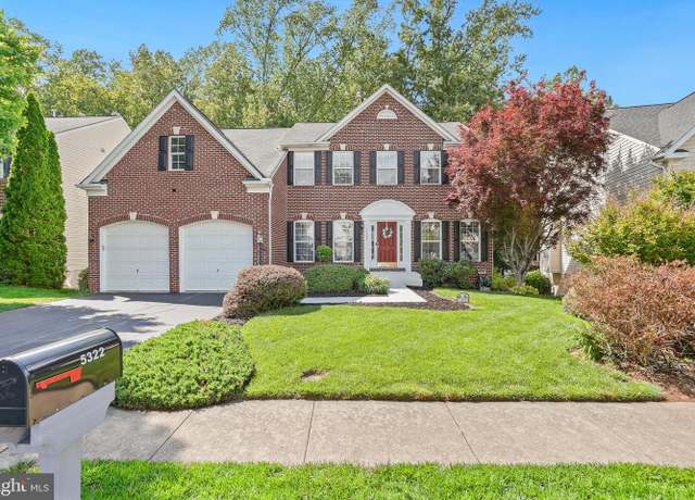 Property at 5322 Gunston Hall Dr, Woodbridge, VA 22193, 5 beds, 3.5 baths